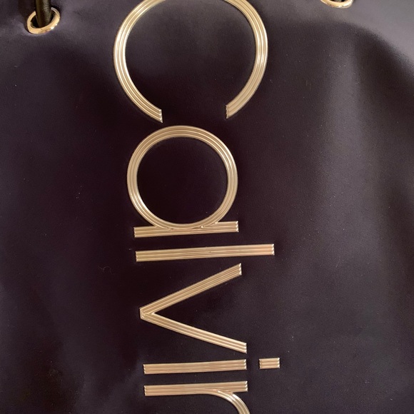 Like new Calvin Klein bag - Picture 3 of 5